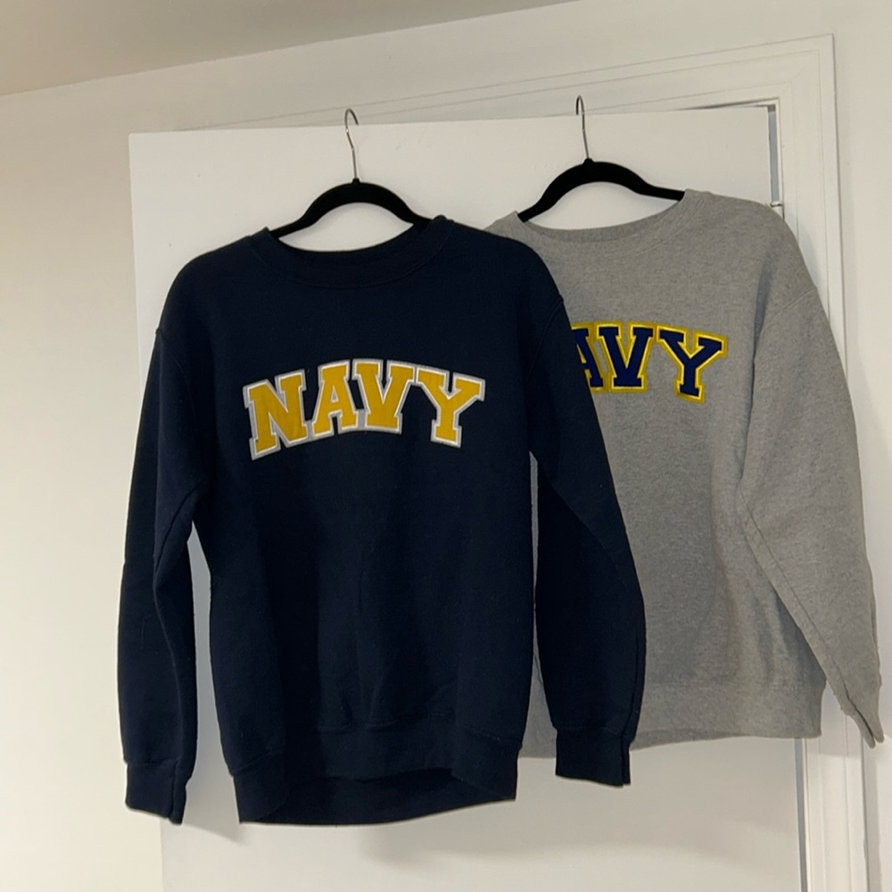 Crew necks